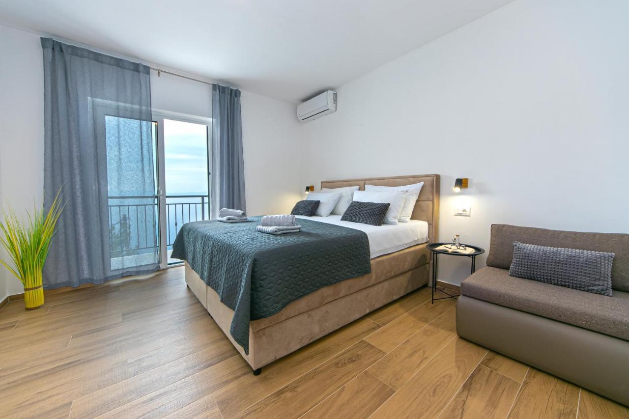 Apartment Vidra Brela Kültér fotó